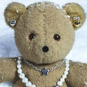 Meet your Posher, Abbie